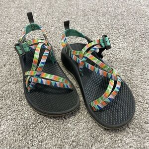 Kid’s Colorful Chacos